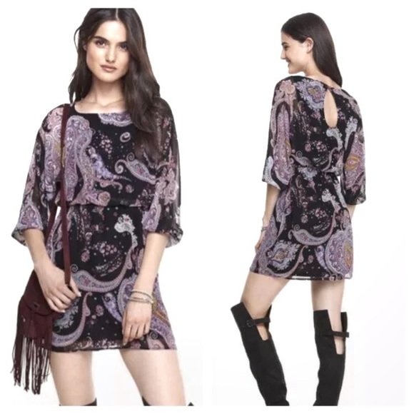 Express Dresses & Skirts - Express paisley print 3/4 sl chiffon dress